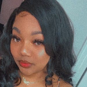 Meet your Posher, Kay